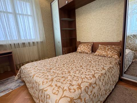 квартира за адресою Євгена Коновальця вул. (Щорса), 32-Б