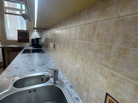 квартира за адресою Євгена Коновальця вул. (Щорса), 32-Б