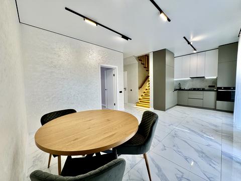 дом по адресу Ярослава Стецька ул.