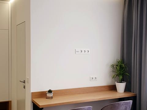 комерційна за адресою Карпатська вул., 67