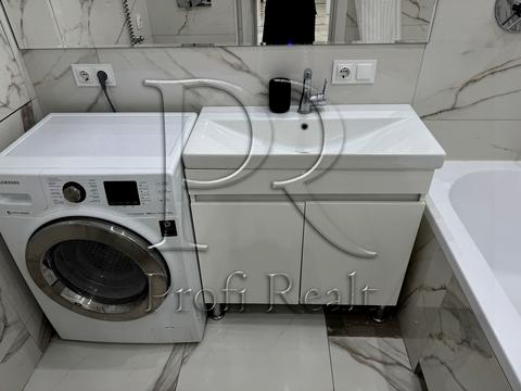 квартира за адресою Степана Рудницького вул. (Академіка Вільямса), 3/7