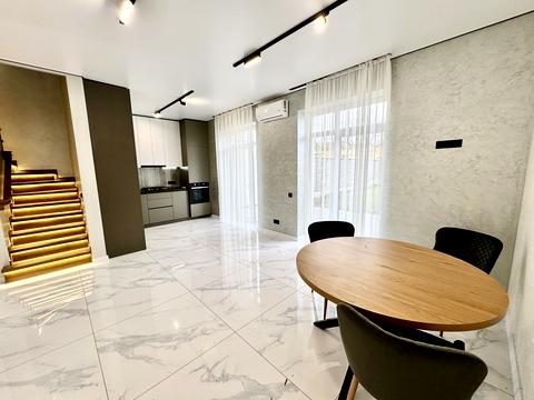 дом по адресу Ярослава Стецька ул., 5