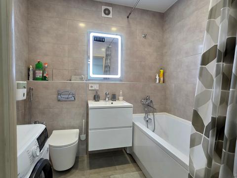 квартира за адресою Набережна Перемоги вул., 42