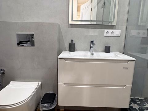 квартира за адресою Перлинна вул., 8