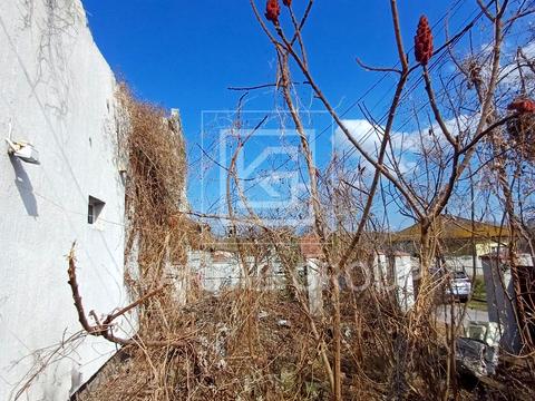 участок по адресу Богдана Хмельницкого ул.