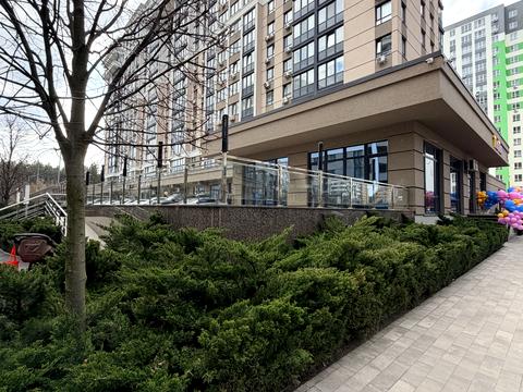 комерційна за адресою Університетська вул., 3/3