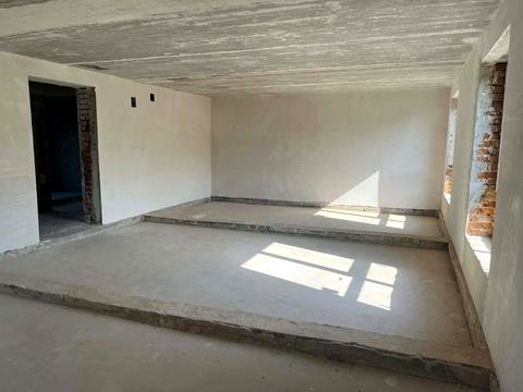 дом по адресу с. Угринов, вул. Самостійна, 46