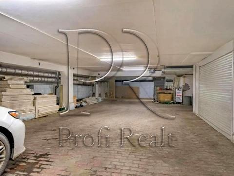 комерційна за адресою Велика Васильківська вул. (Червоноармійська), 62/64