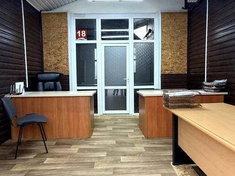 комерційна за адресою Зубрівська вул., 1в