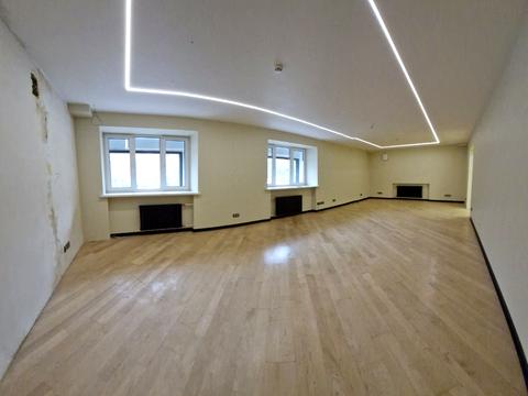 коммерческая по адресу Леси Украинки бульв., 10