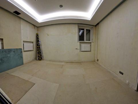 коммерческая по адресу Леси Украинки бульв., 10