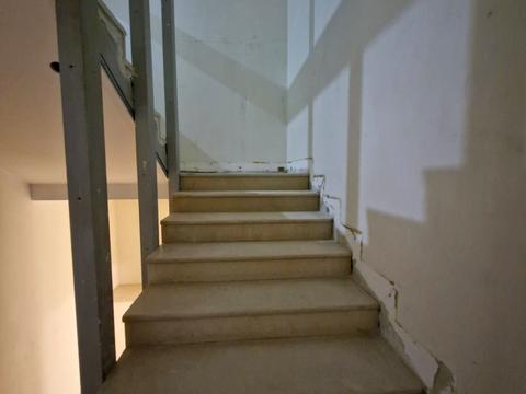 коммерческая по адресу Леси Украинки бульв., 10