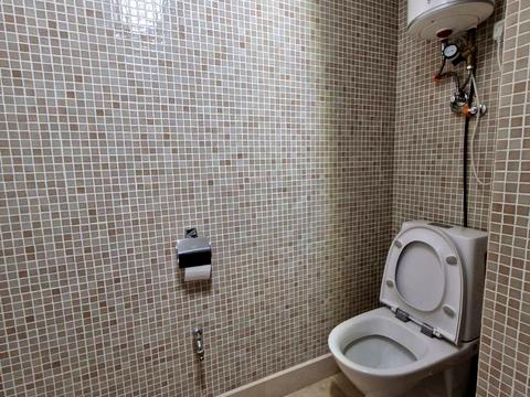 коммерческая по адресу Леси Украинки бульв., 10