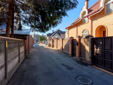 будинок за адресою Порічкова вул., 166