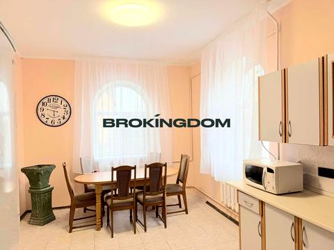 будинок за адресою Польова