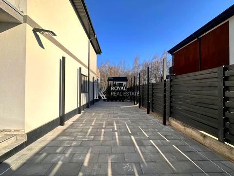 будинок за адресою Сонячна вул.