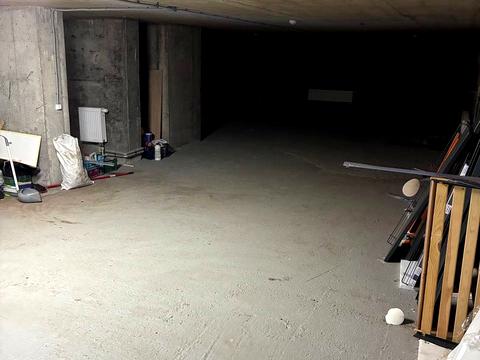 комерційна за адресою Стрийська вул., 99-А