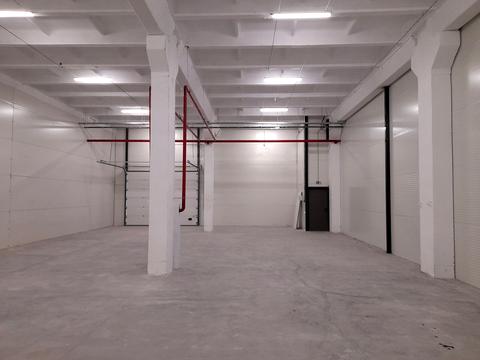 комерційна за адресою Амосова вул., 48