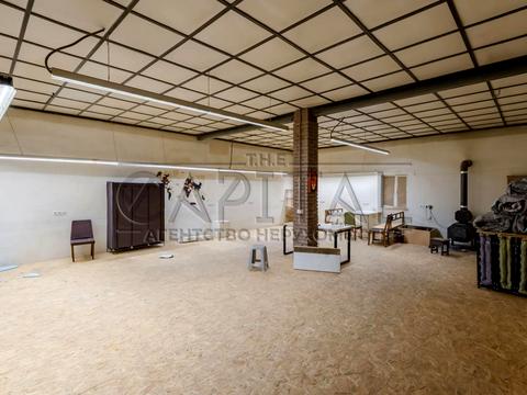 коммерческая по адресу Лесі Українки ул. (Генерала Небогатова), 38-А