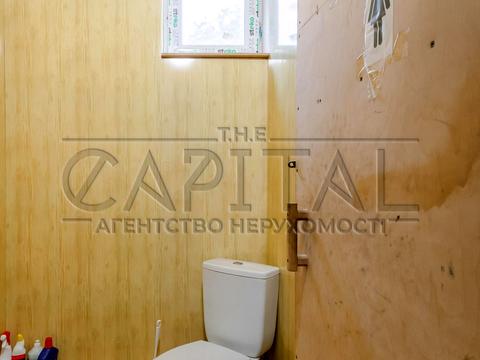 коммерческая по адресу Лесі Українки ул. (Генерала Небогатова), 38-А