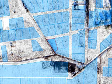 ділянка за адресою 