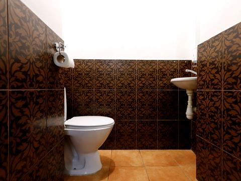 комерційна за адресою Богдана Хмельницького вул., 25