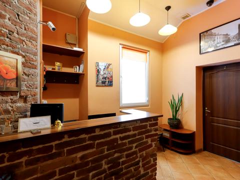 комерційна за адресою Богдана Хмельницького вул., 25