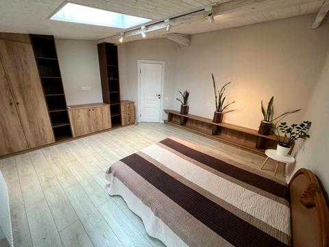 квартира по адресу Кленовича ул., 6