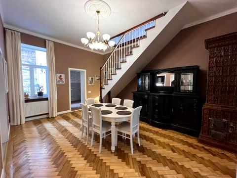 квартира по адресу Кленовича ул., 6