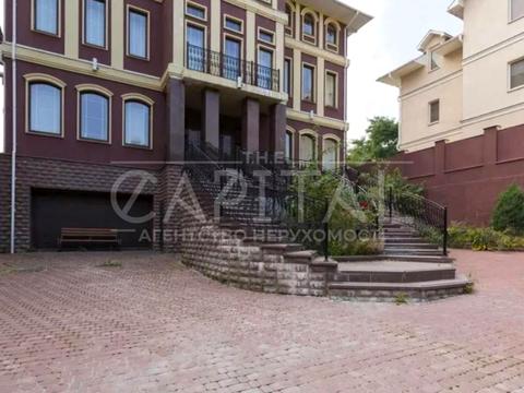 комерційна за адресою Лук'янівська вул., 1