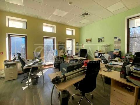 комерційна за адресою Лук'янівська вул., 1