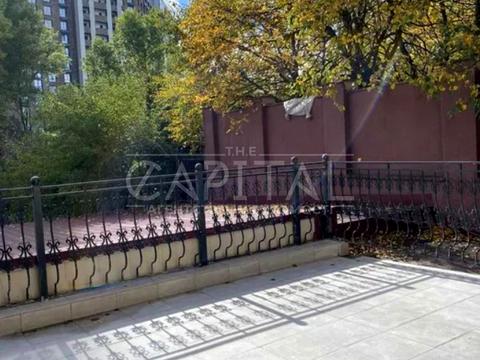 комерційна за адресою Лук'янівська вул., 1