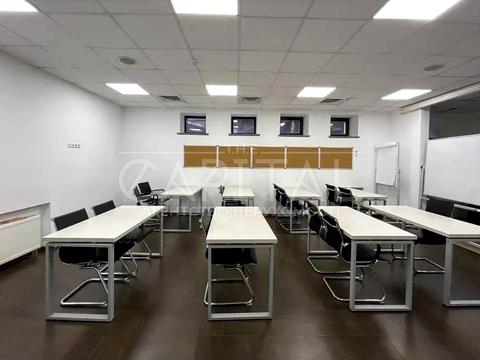 комерційна за адресою Лук'янівська вул., 1