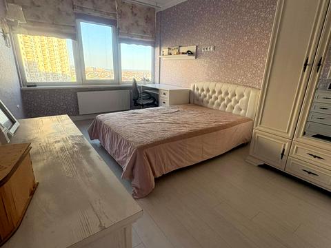 квартира по адресу Академика Сахарова ул., (30 перлина)