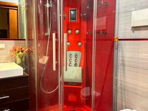 квартира по адресу Печерский спуск, 15