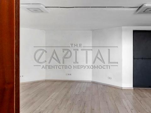 квартира по адресу Миколы Бажана просп., 26