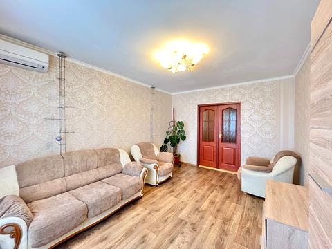 квартира за адресою Ревуцького вул., 21