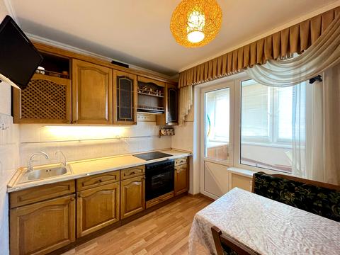 квартира за адресою Ревуцького вул., 21