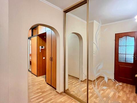 квартира за адресою Ревуцького вул., 21