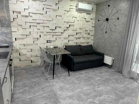 квартира за адресою Салютна вул., 2к7