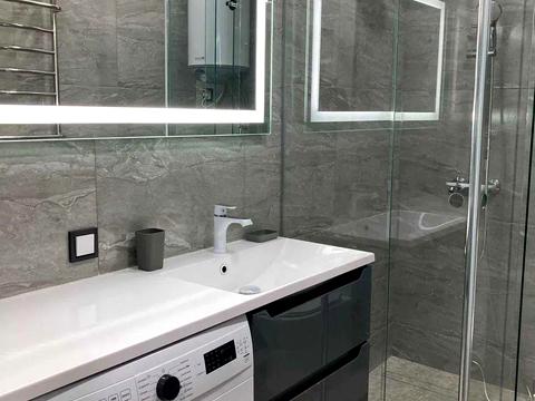 квартира за адресою Салютна вул., 2к7