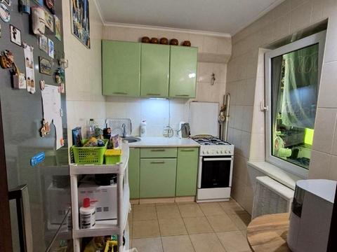 квартира за адресою Ореста Левицького вул. (Академіка Курчатова), 13