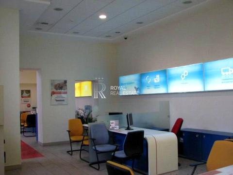 комерційна за адресою Любомира Гузара просп. (Космонавта Комарова), 38-А