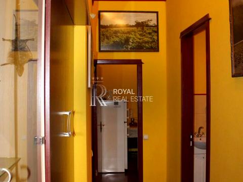 комерційна за адресою Любомира Гузара просп. (Космонавта Комарова), 38-А