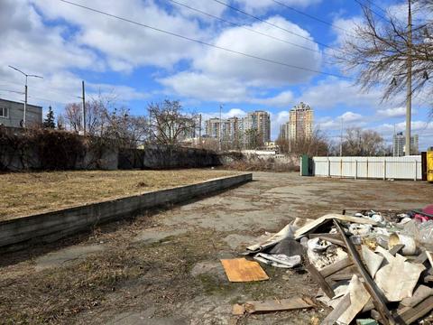 коммерческая по адресу Гната Хоткевича ул. (Червоногвардійська), 22А