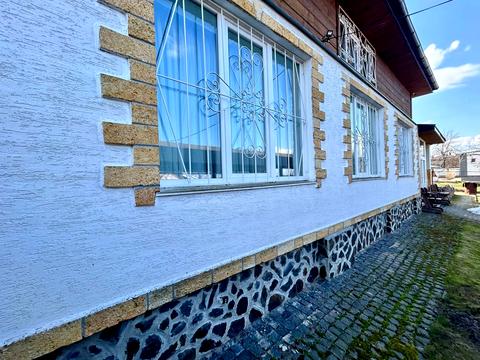 будинок за адресою Виноградна