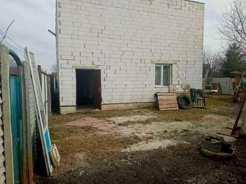 будинок за адресою Синьоозерна вул.
