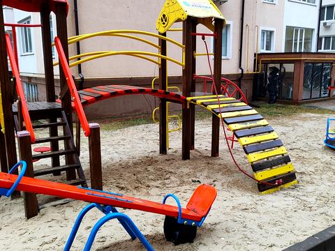 квартира за адресою Лісова вул., 46