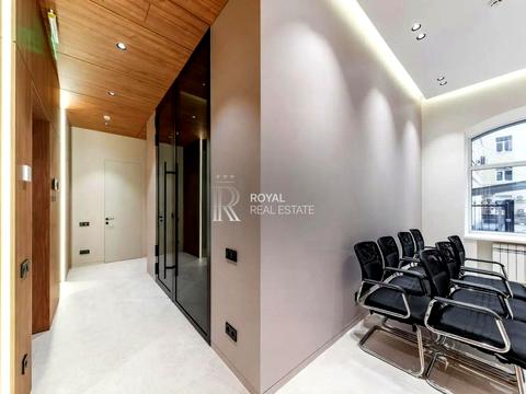 комерційна за адресою Євгена Гуцала пров. (Кутузова), 1