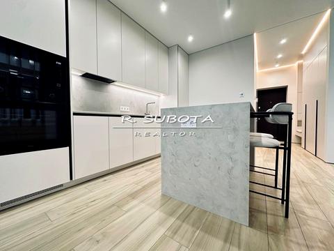 квартира по адресу Добровольцев пер., 21